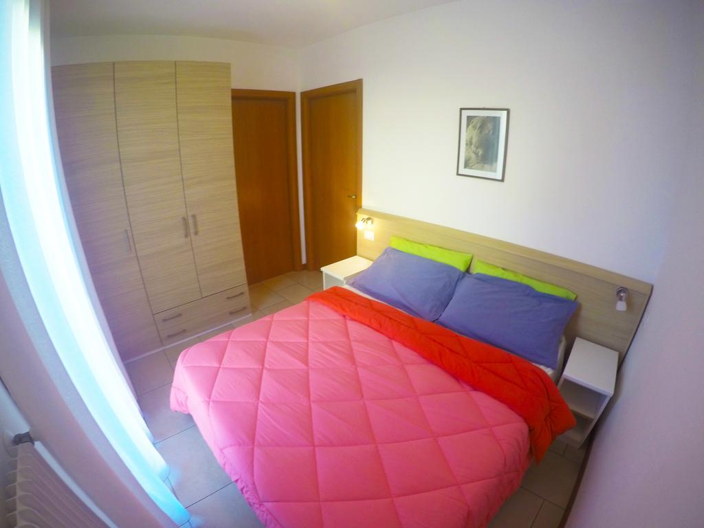 Residence Le Piramidi Каорле Экстерьер фото